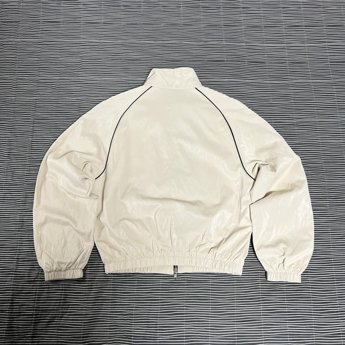 도프셉 레더 윈드브레이커 아이보리 상품이미지2