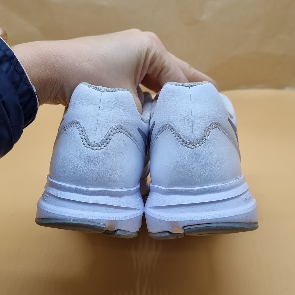 나이키 다운쉬프터6 여성운동화230  상품이미지4