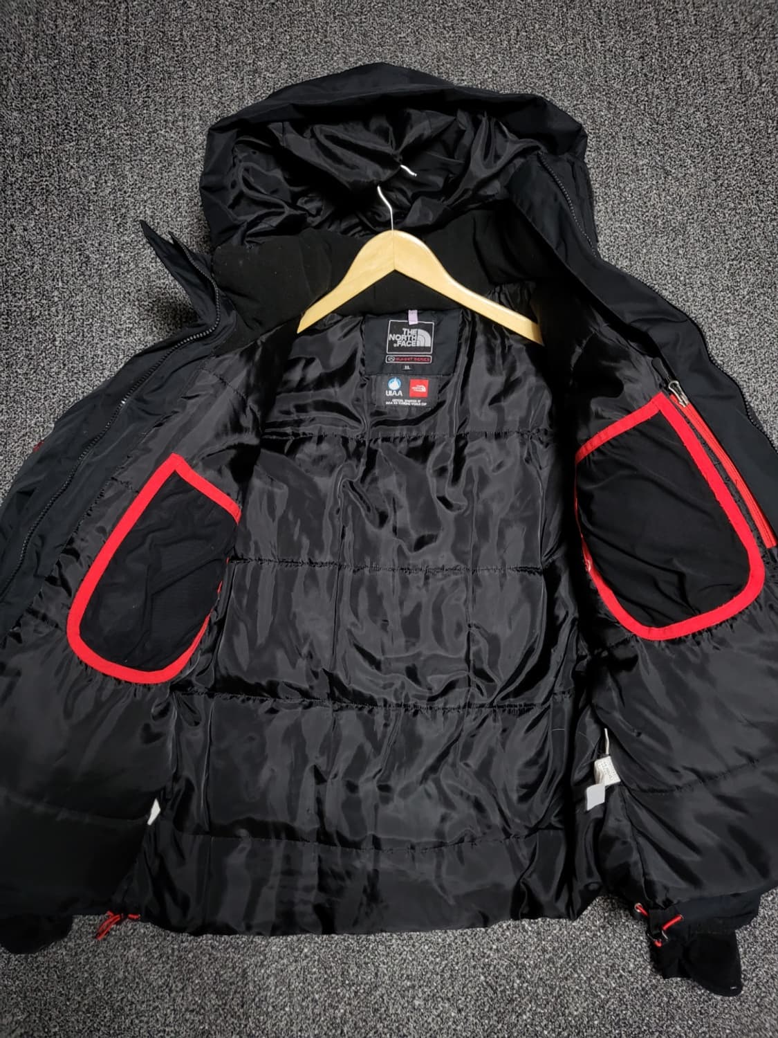 노스페이스 히말라야 UIAA 한정판 패딩 XL 상품이미지6