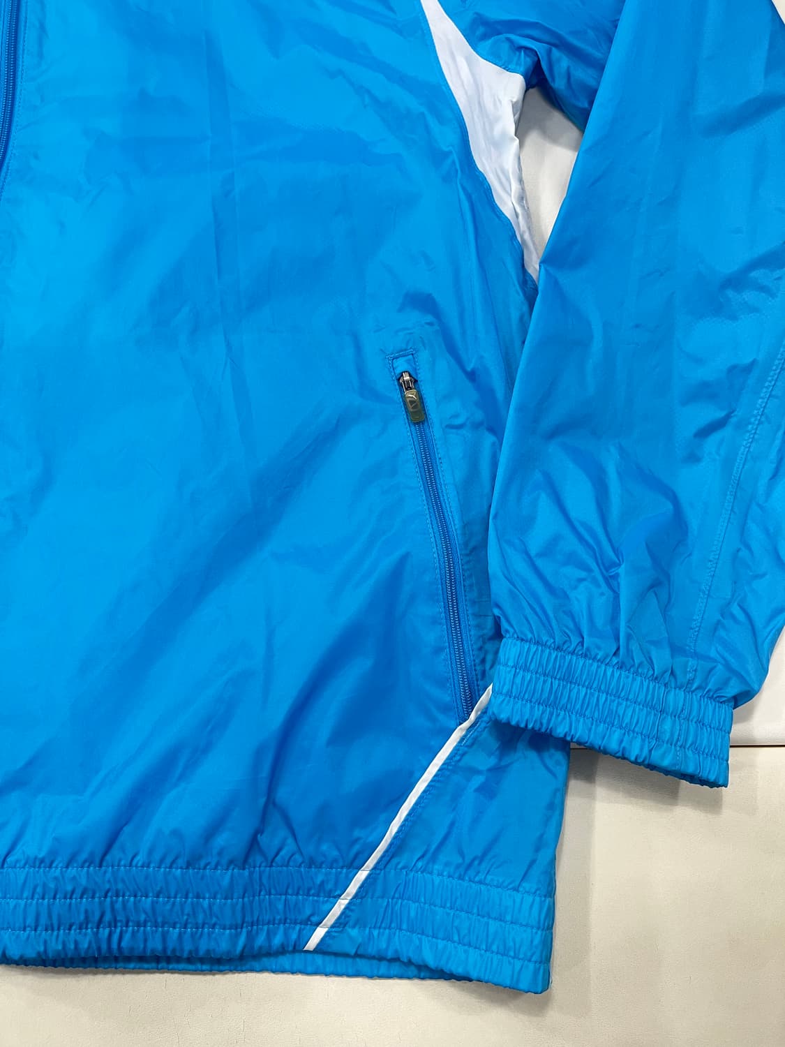 푸마 토트넘 홋스퍼 FC 레인 재킷 상품이미지6