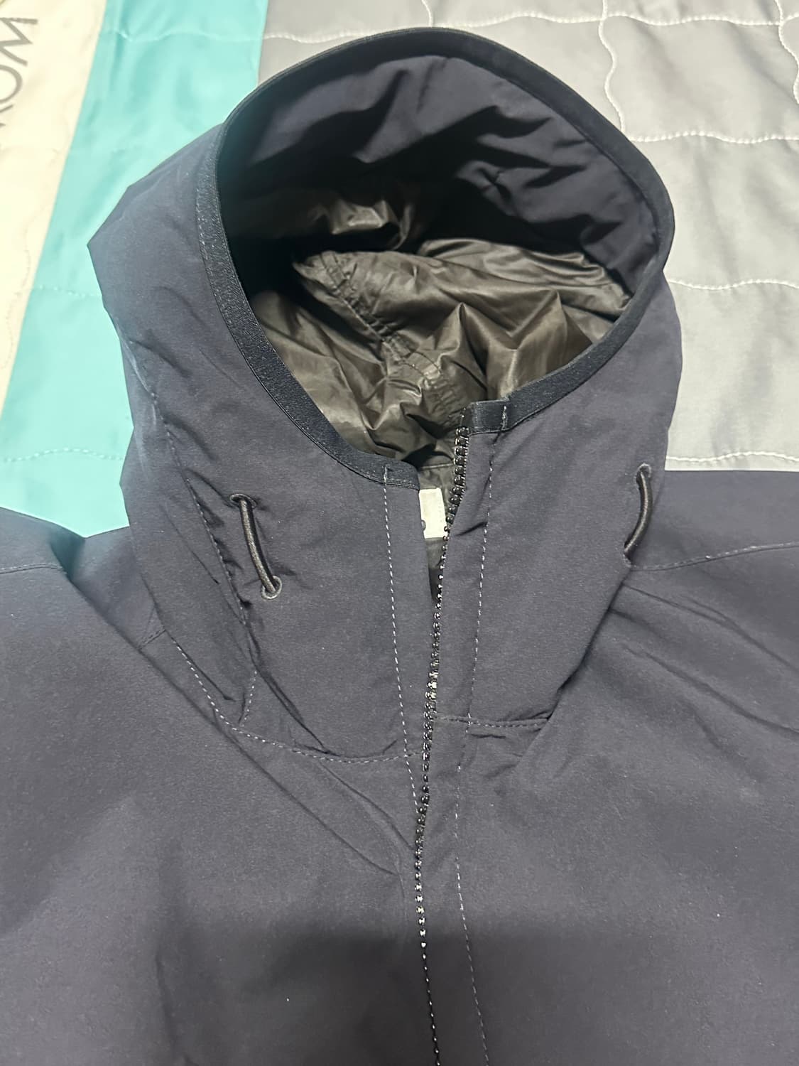 스톤아일랜드 소프트쉘 프리마로프트 자켓 M 상품이미지2