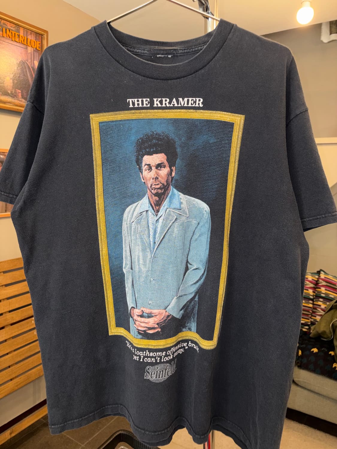 90‘s Seinfeld Cosmo Kramer print faded T 상품이미지7