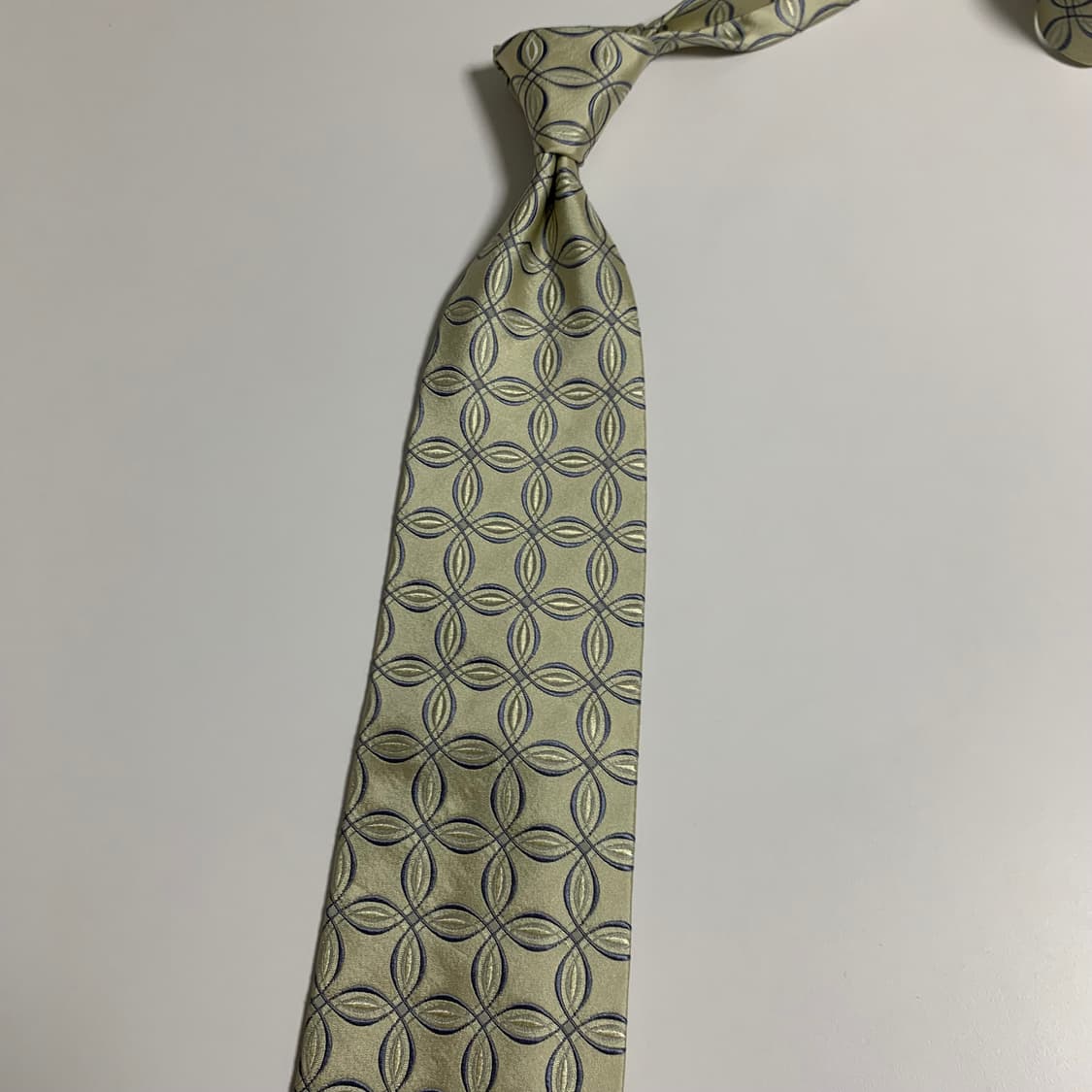 구찌(GUCCI) 기하학적패턴 클래식 명품넥타이 A등급 9.5cm 상품이미지8