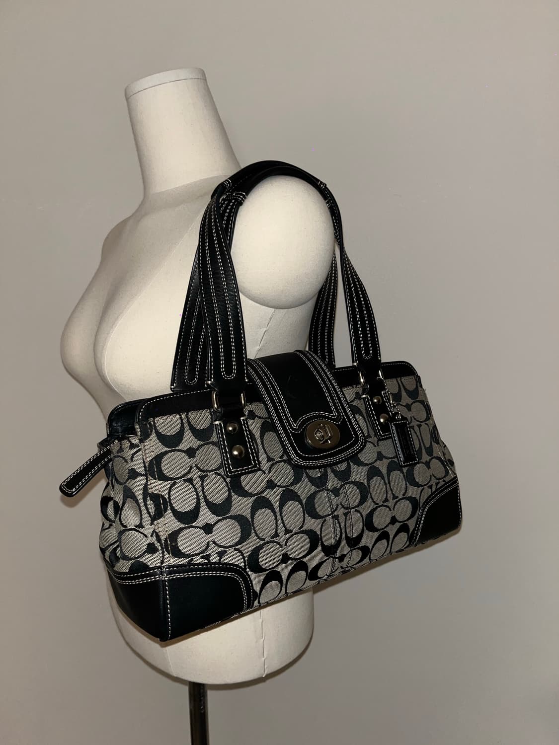 📦 Coach black Basic Shoulder Bag 상품이미지4