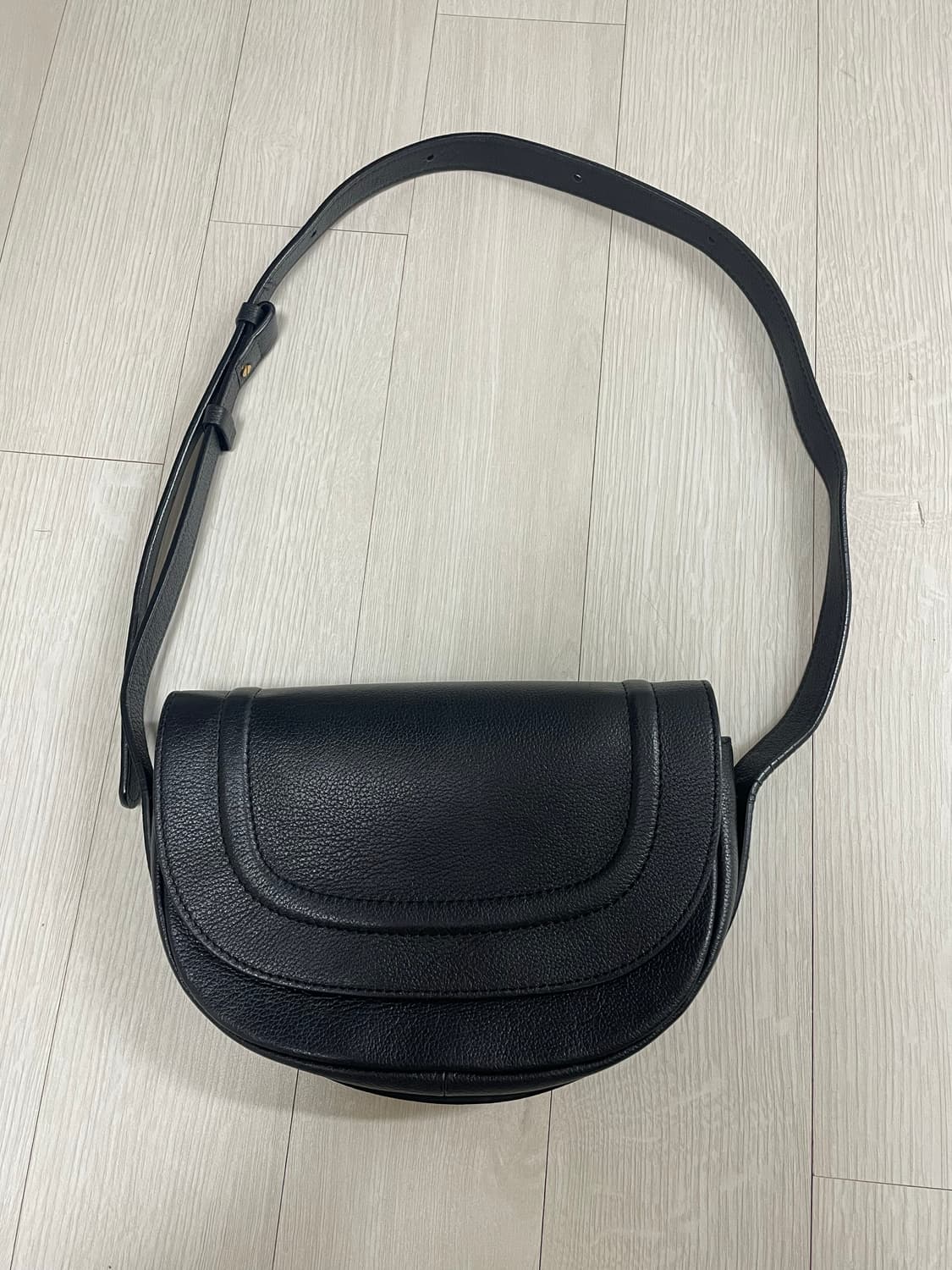 레이드백 블랙 상품이미지1