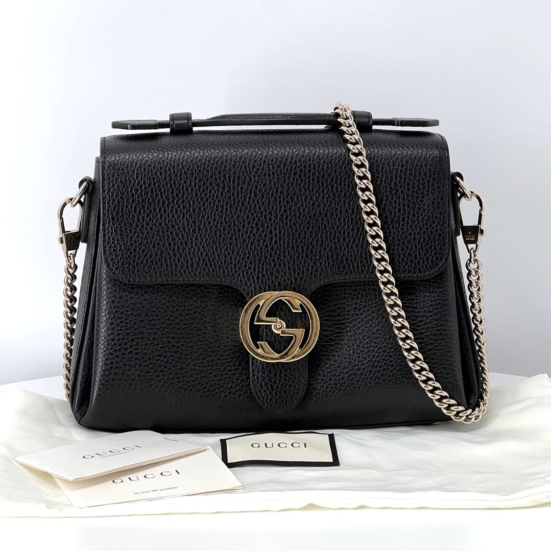 구찌 GG 인터로킹 탑핸들 체인 스몰 숄더백 블랙 (510302) 상품이미지2