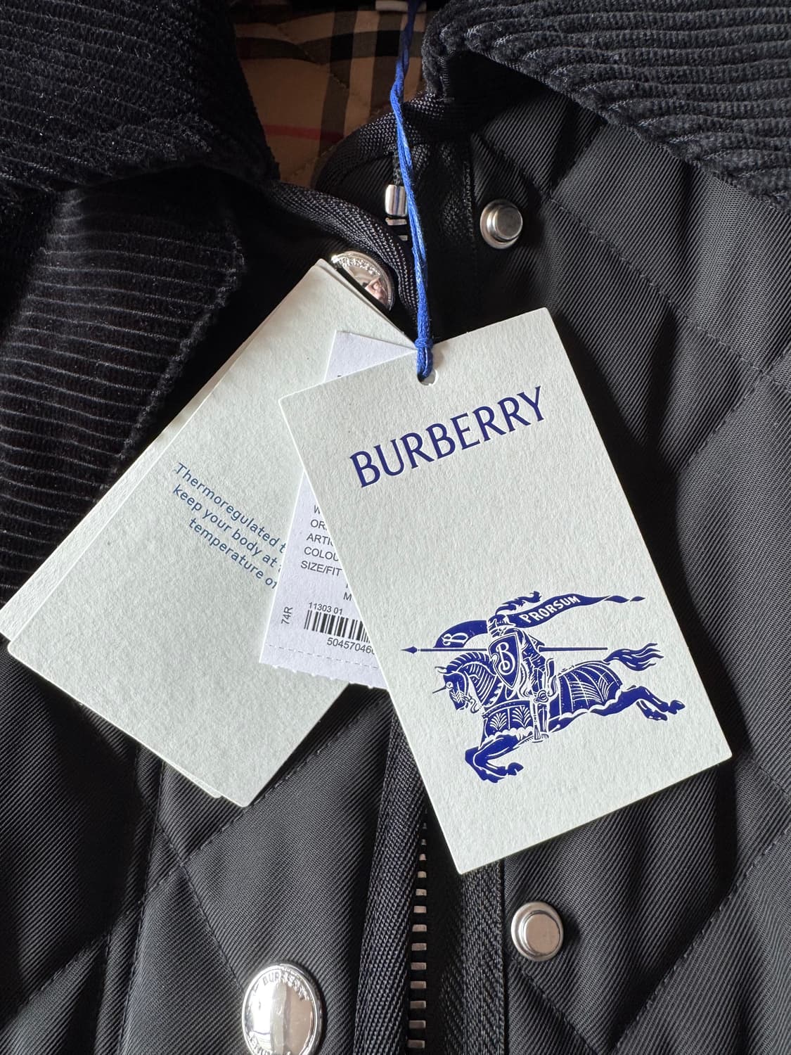 버버리 랜포드 여성 퀼팅자켓 8078519 M사이즈 블랙 상품이미지5