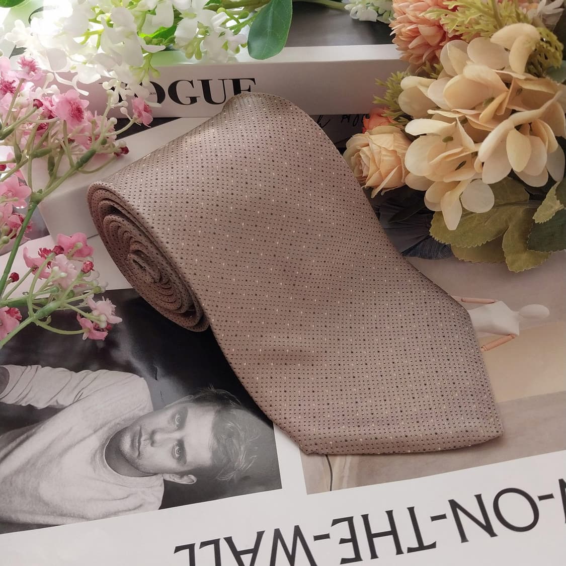 캘빈클라인 실크 마이크로 패턴 넥타이 9.8cm A등급 K1548
 상품이미지2