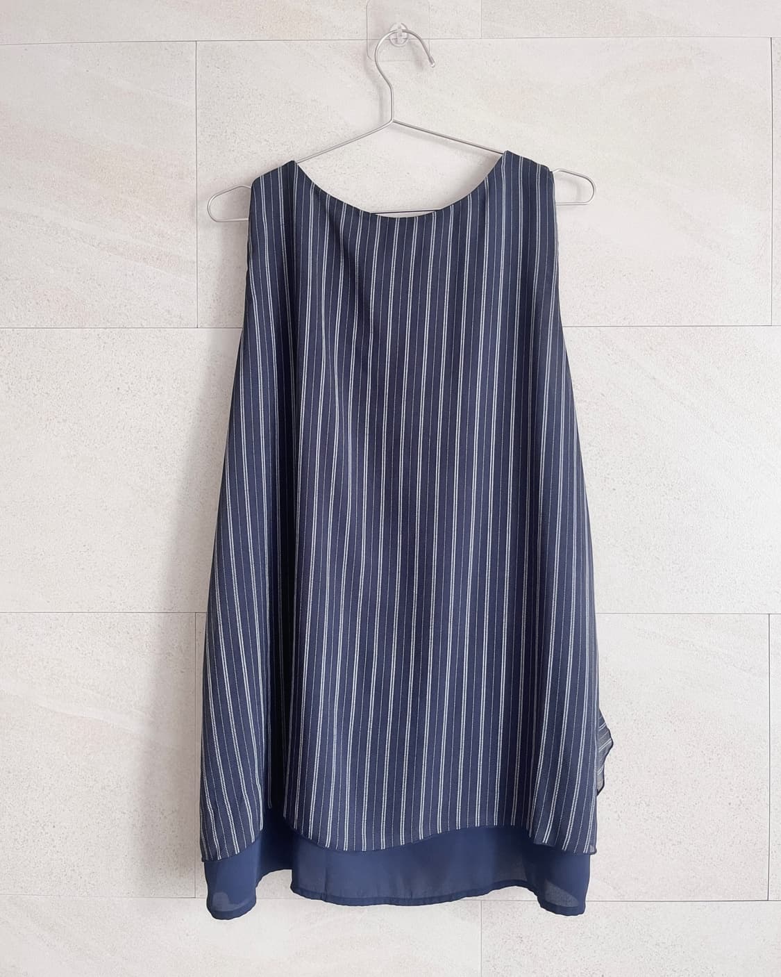 네이비 스트라이프 레이어드 슬리브리스 상품이미지4