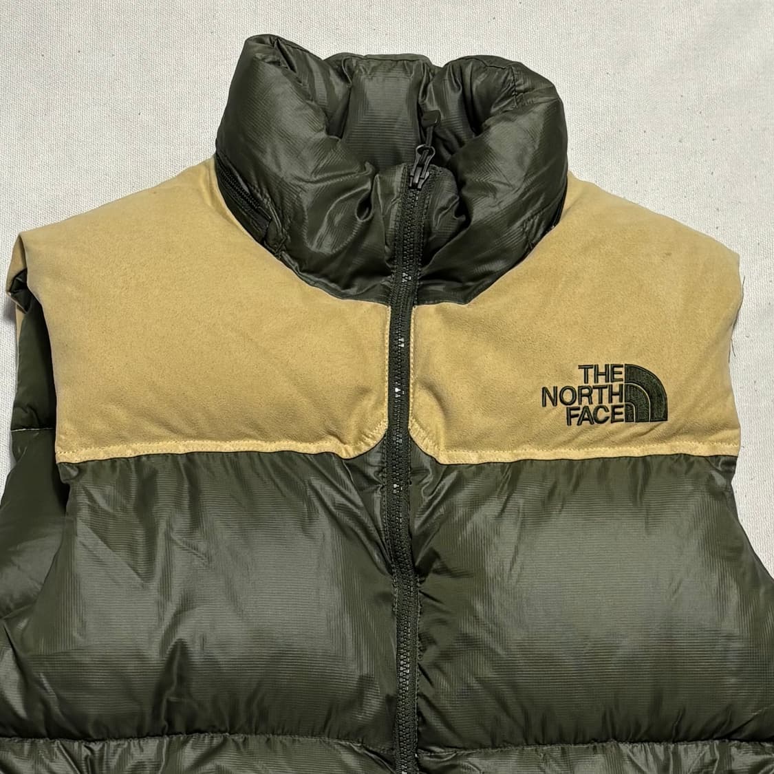 95 노스페이스 700 눕시 LTD 카키 패딩 베스트 상품이미지1