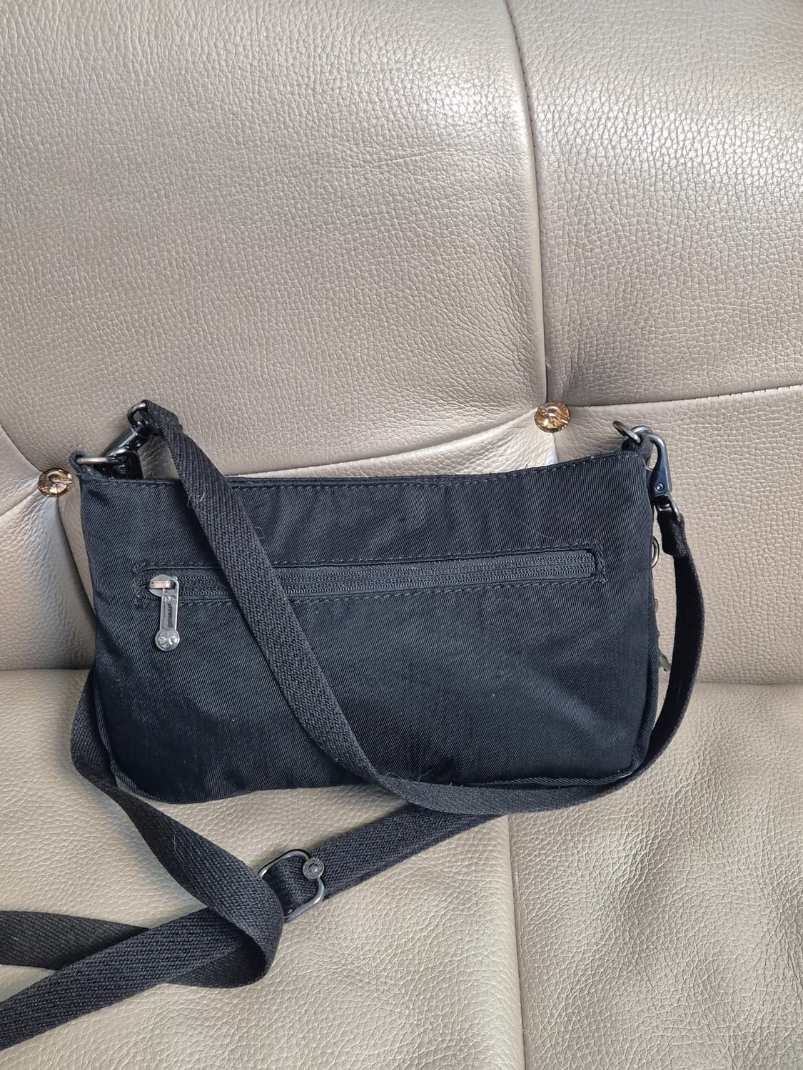 키플링 미르테 크로스백. 상품이미지5