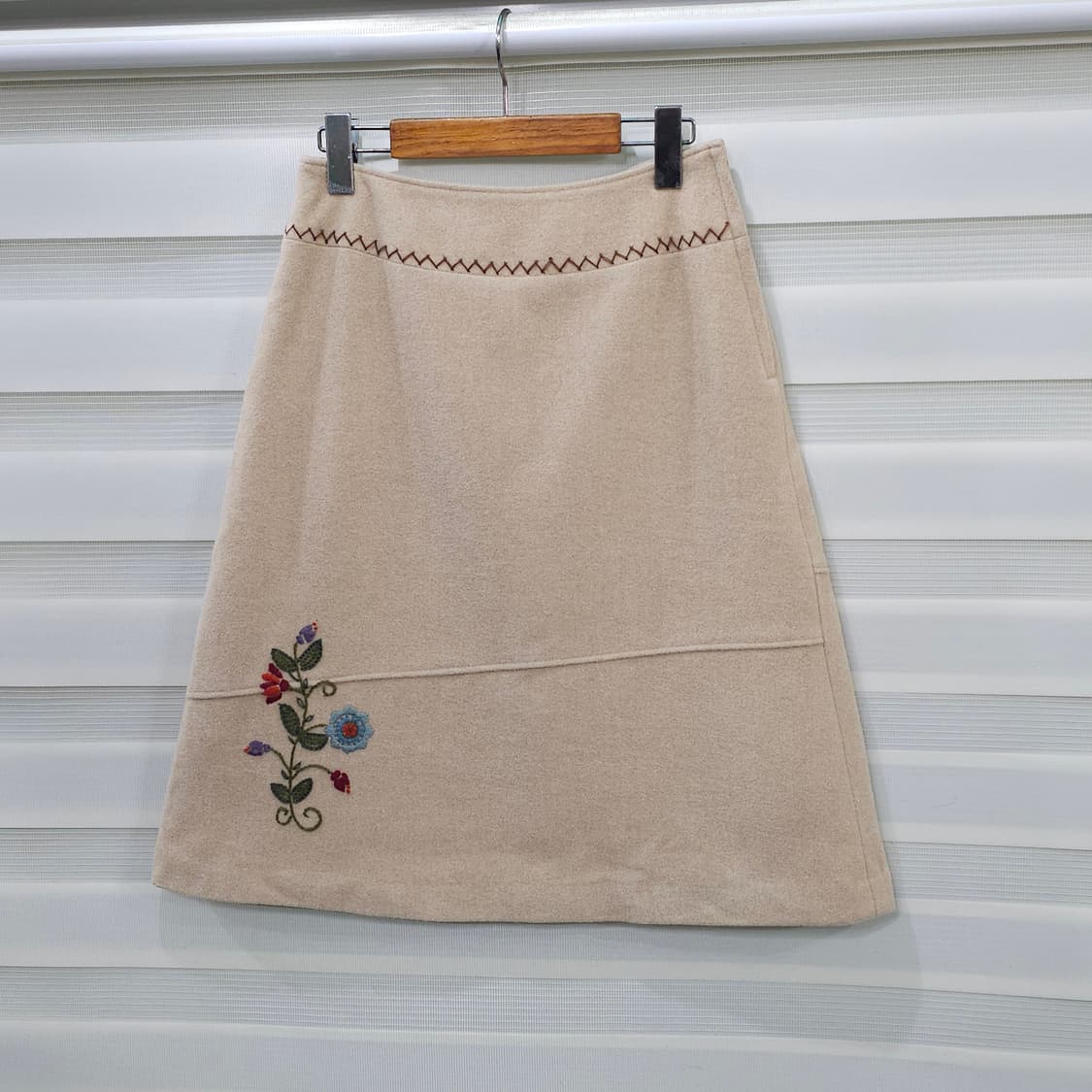 빈티지 Ray Cassin 꽃자수 울스커트- 우먼26정도 상품이미지1