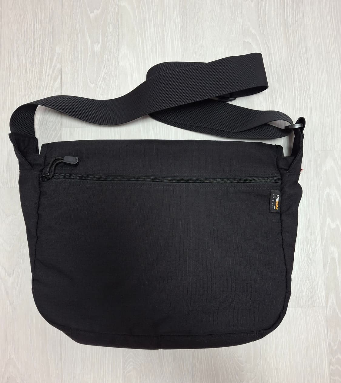 슈프림 메신저백 크로스백 상품이미지3