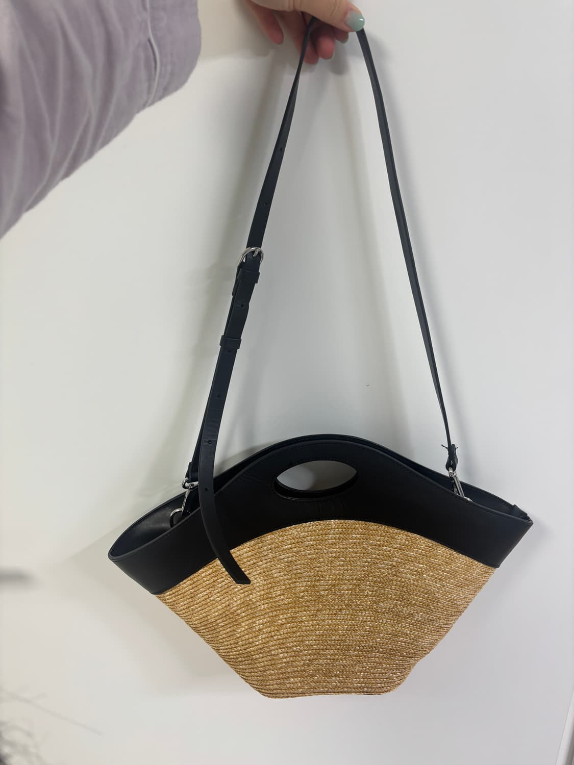Cos 라탄 숄더백 상품이미지5