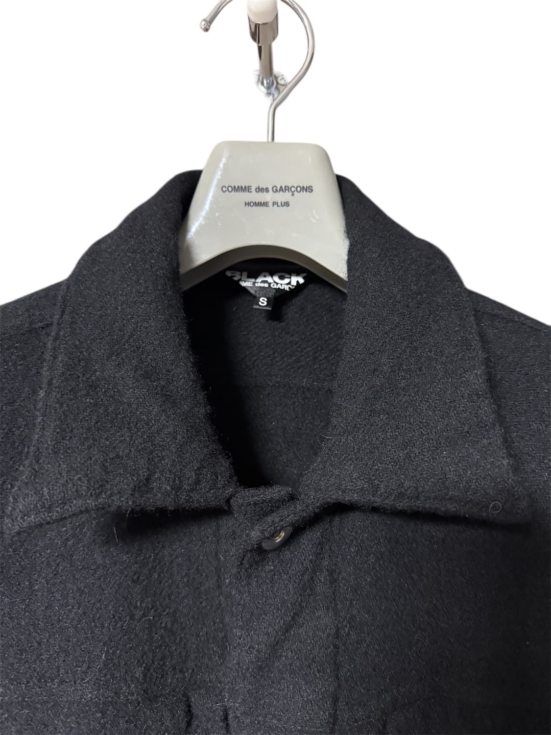 꼼데가르송 블랙 축융 트러커 상품이미지3