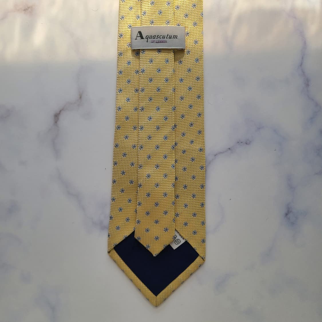 아쿠아스큐텀 실크 옐로우 마이크로 패턴 넥타이 9.2cm A등급 E706 상품이미지8