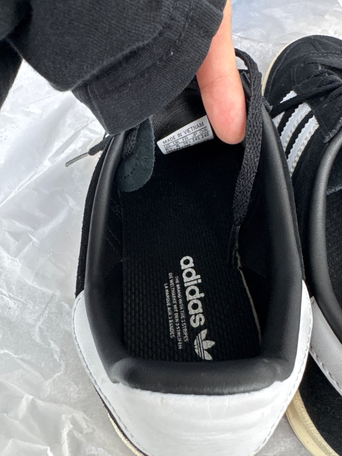 (245) 아디다스 진스 블랙 스니커즈 상품이미지3