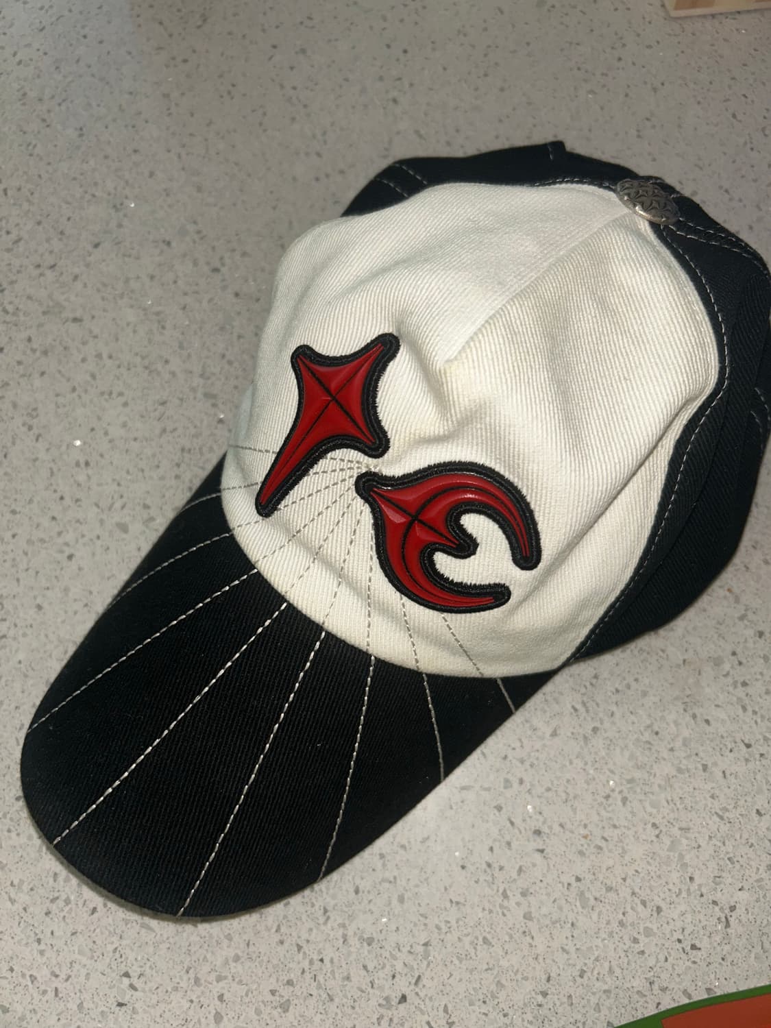 떠그클럽 TC 라이즈 캡 화이트  상품이미지1