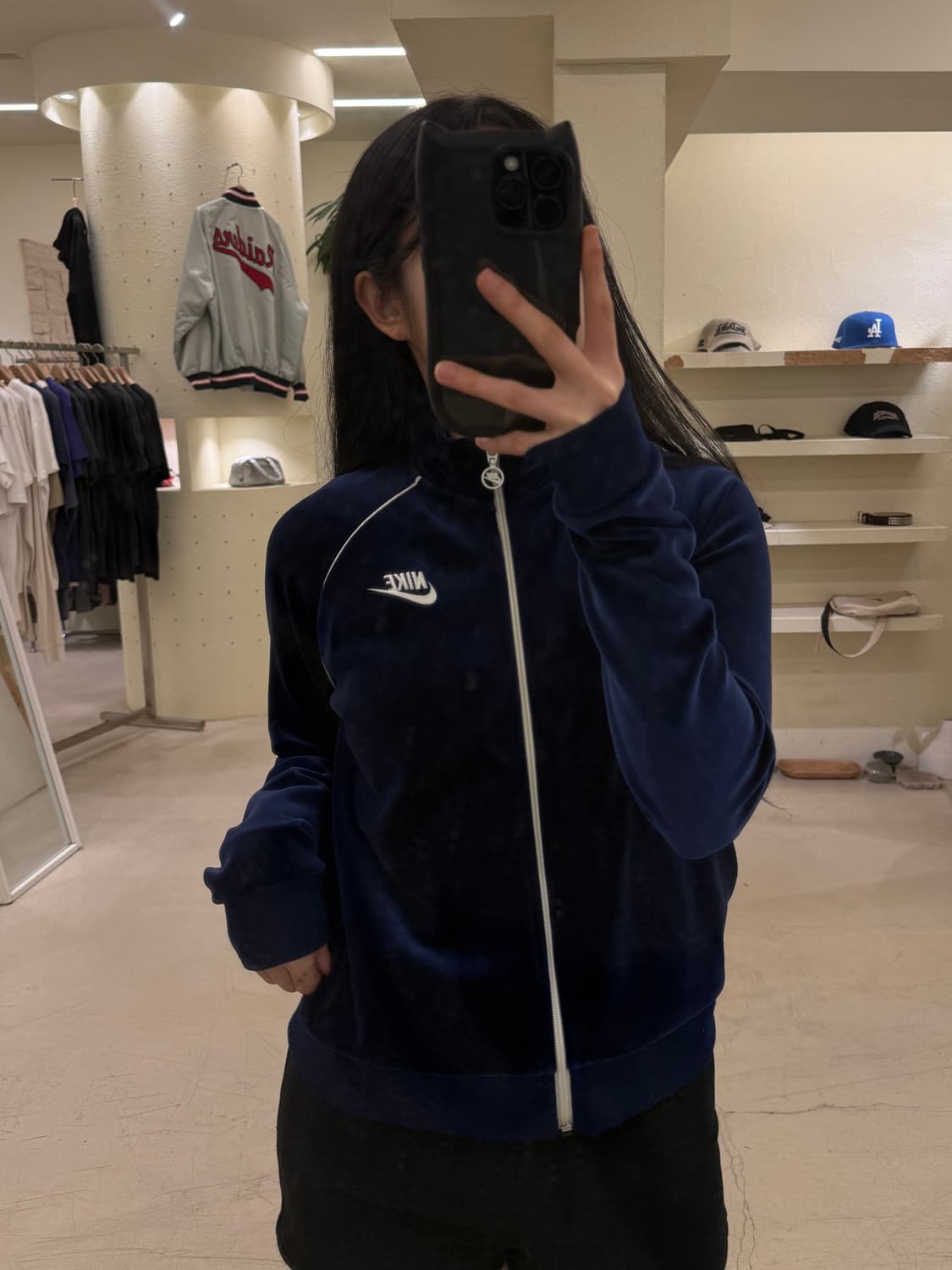 나이키 벨벳 크롭 트랙탑 져지 네이비  U9 상품이미지1