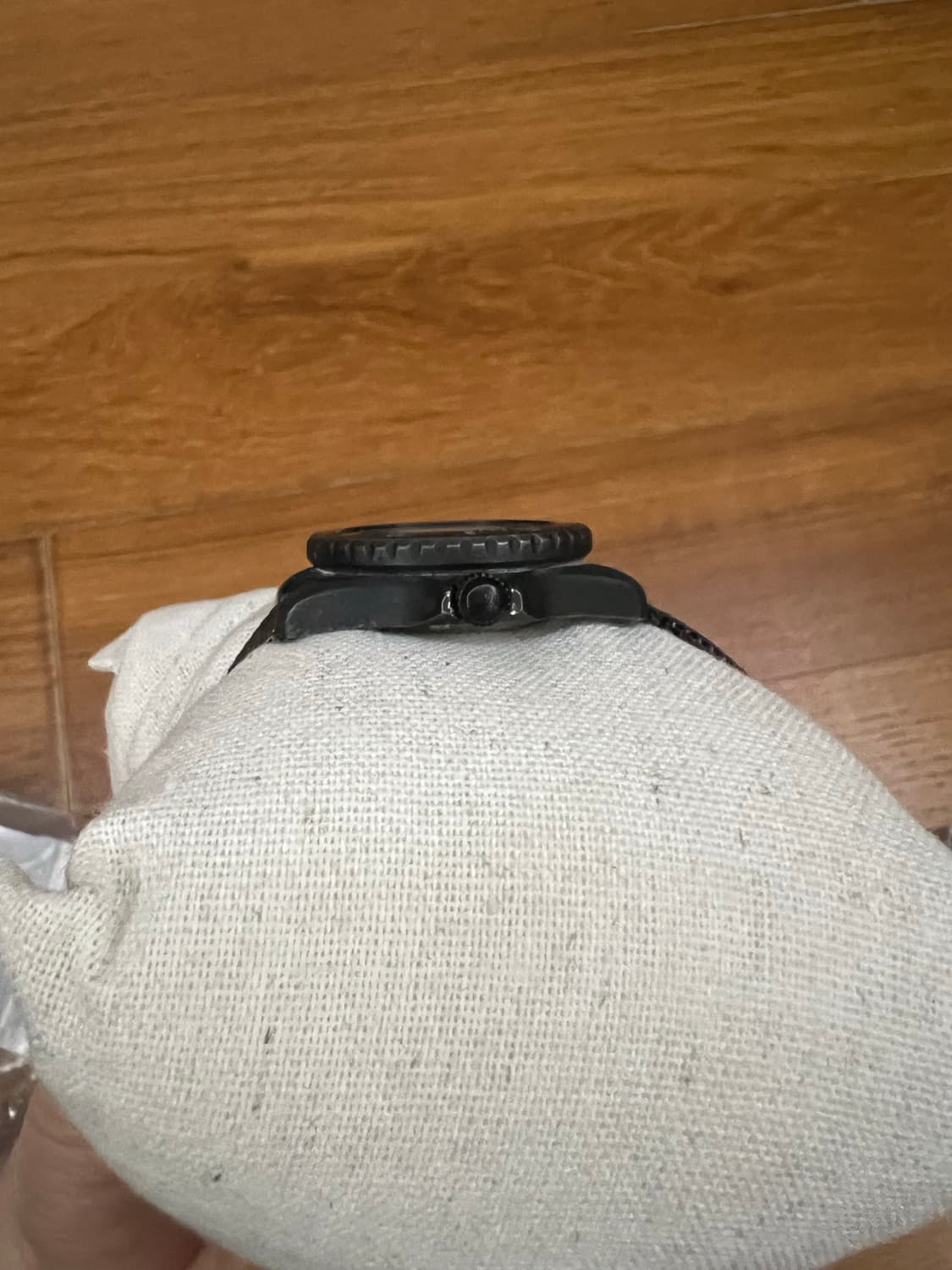 태그호이어 빈티지 1000 pvd 블랙 보이 사이즈 상품이미지4