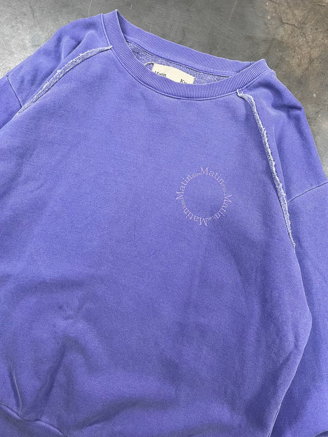 마뗑킴 피그먼트 스웻셔츠 상품이미지5