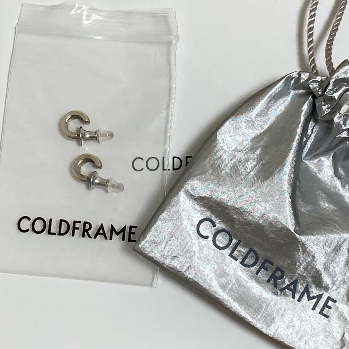 콜드프레임 실버 귀걸이 상품이미지1