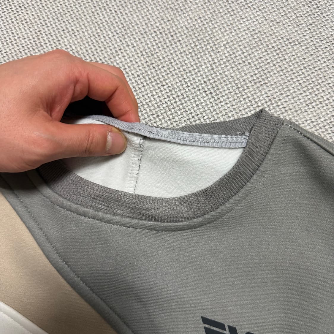 PXG 배색 맨투맨 상품이미지3