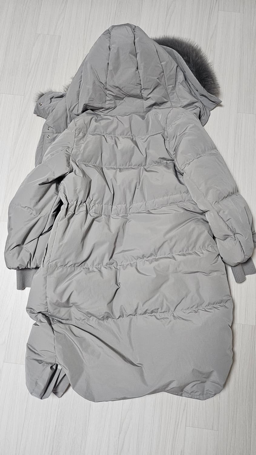 빈폴 그레이 오버사이즈 소피다운 점퍼 상품이미지3