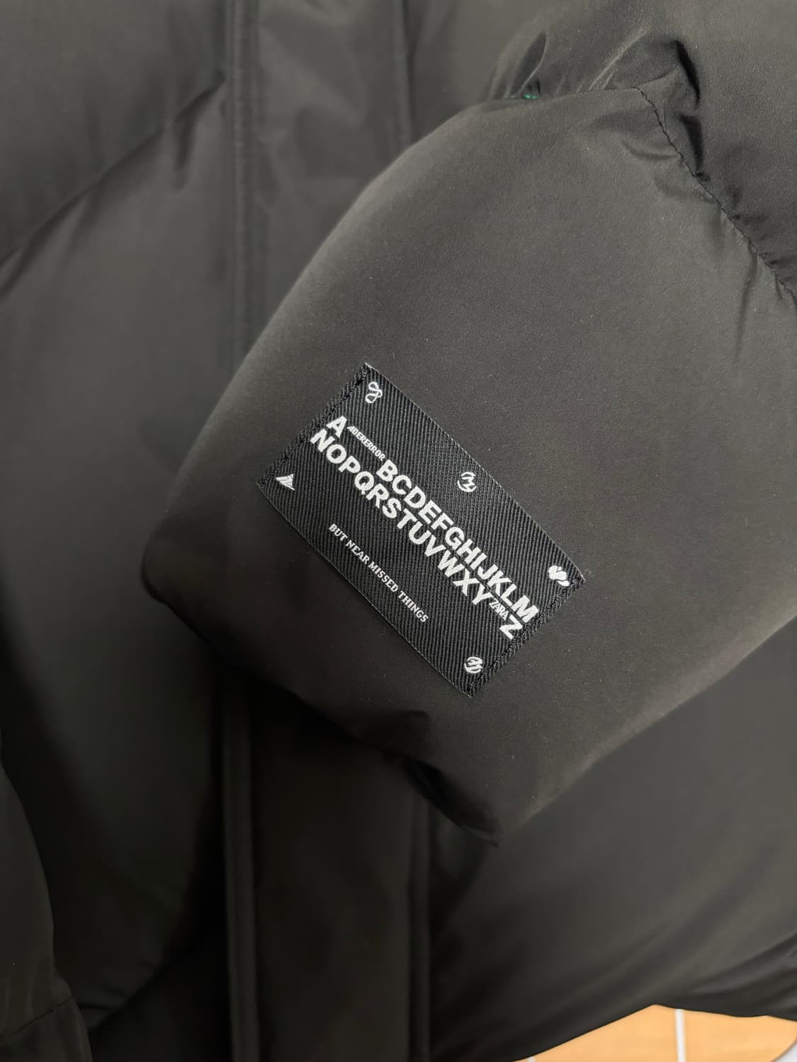 자라 x 아더에러 오버사이즈 덕다운 푸퍼 패딩 블랙 S급 상품이미지5