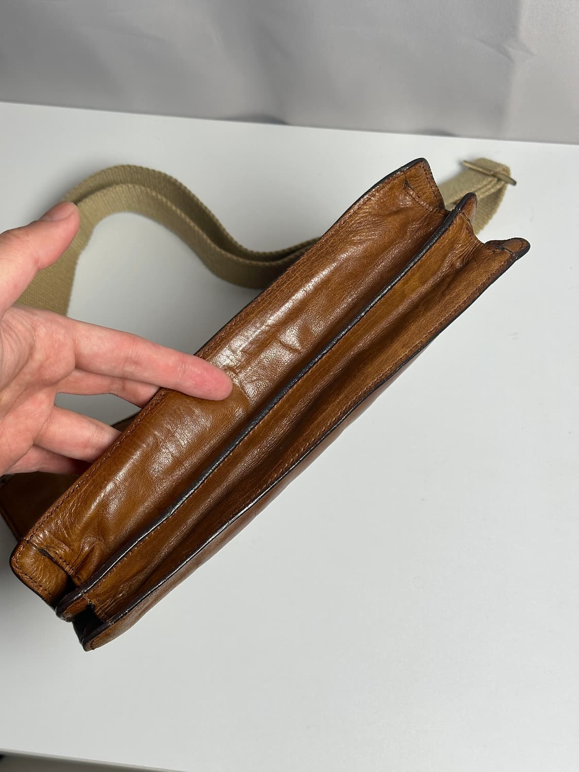 미우미우 빈티지 레더백 상품이미지9