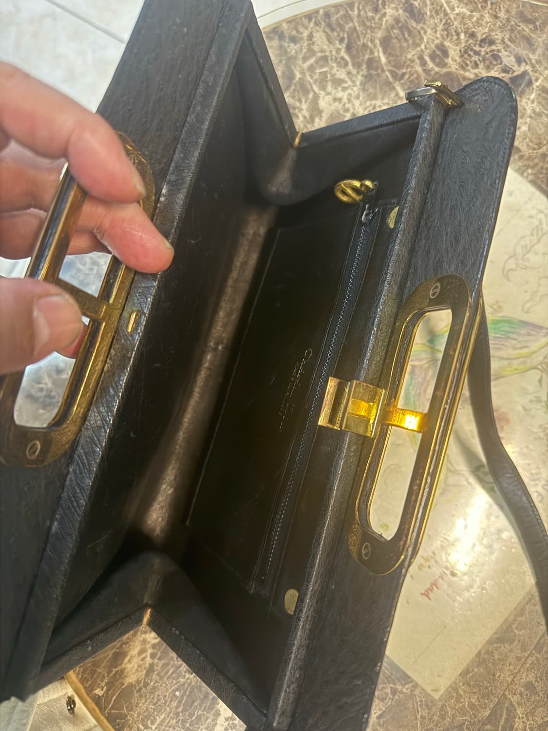 정품 디올 타조레더 빈티지 크로스백 팝니다 상품이미지6