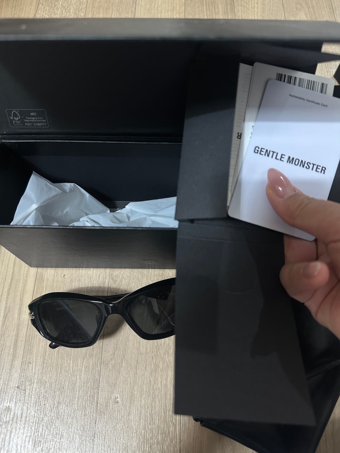 젠틀몬스터 타이단 상품이미지3