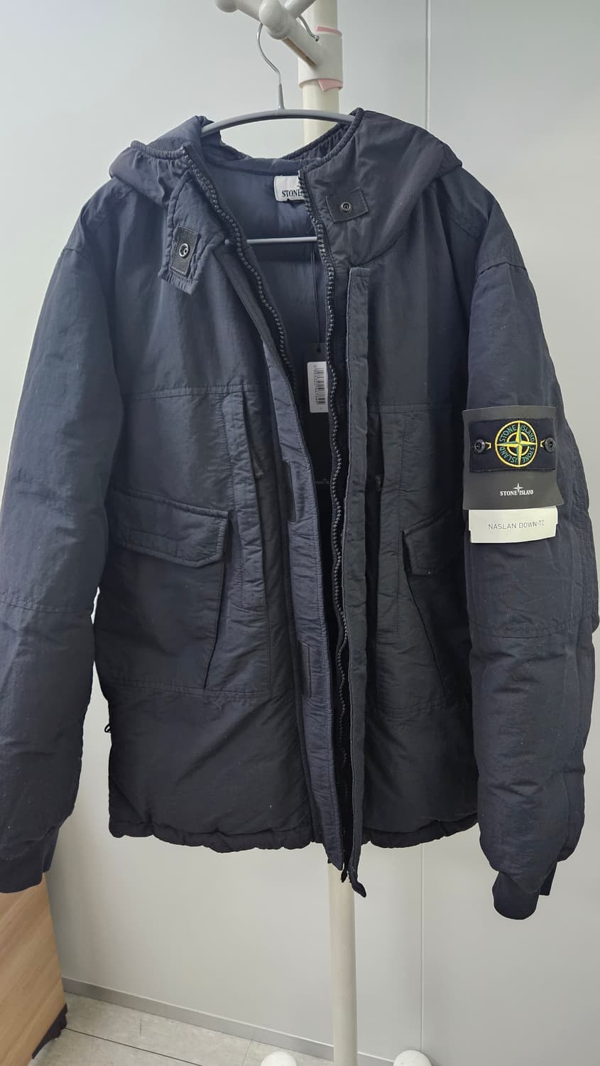 스톤아일랜드 나슬란TC 후드다운 패딩점퍼 블랙(L) 상품이미지1