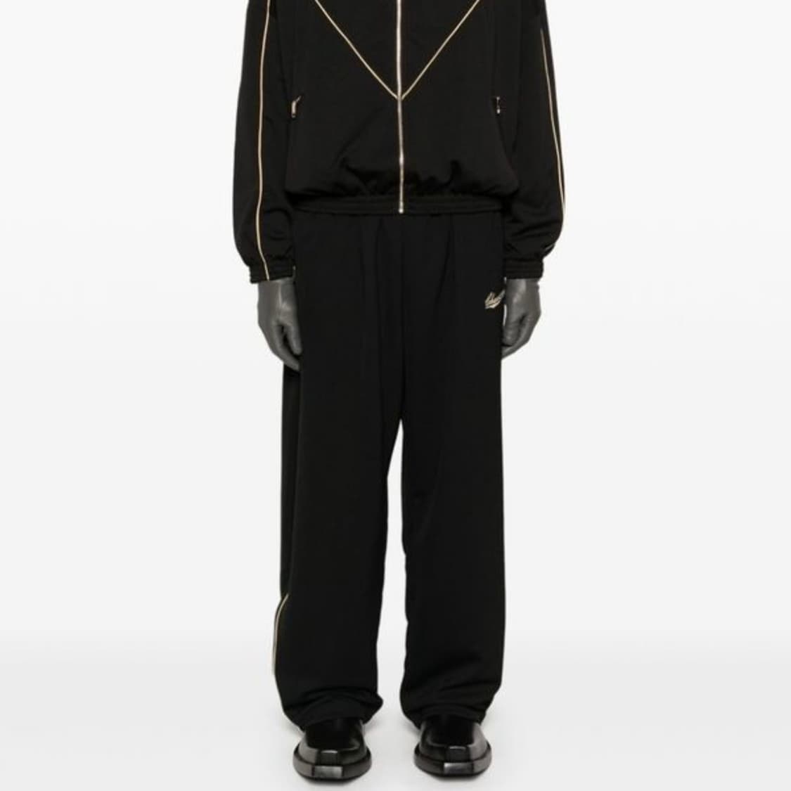 [L] 윌리차바리아 로고 엠보싱 나일론 트랙 팬츠 블랙 상품이미지6