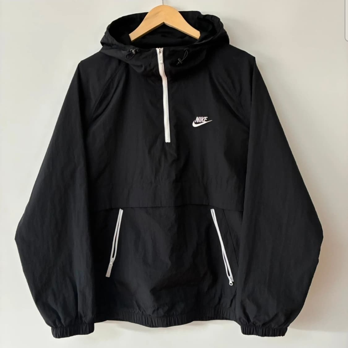 나이키 바람막이 L 검정색 상품이미지1