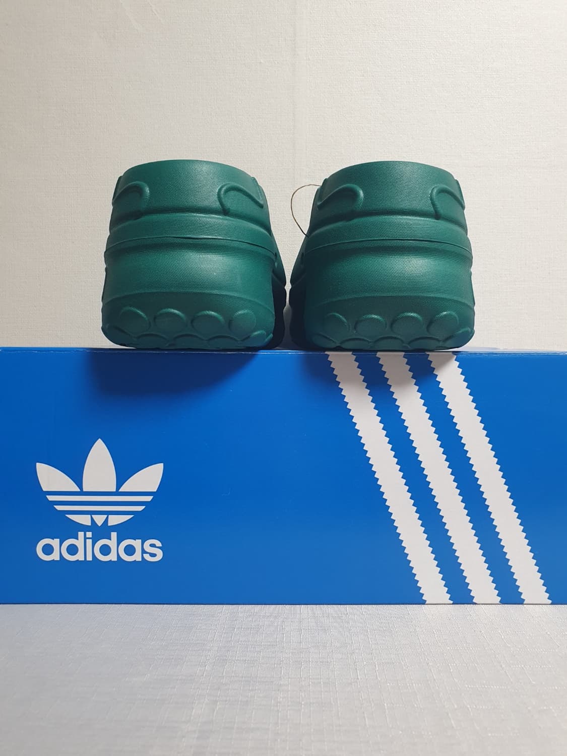 미사용 새상품 245mm 아디다스 뮬 아디폼 스탠스미스 컬리지에이트 상품이미지5
