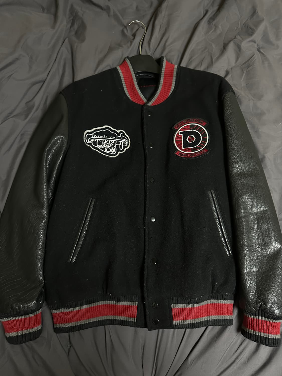 데우스 엑스 마키나/스피드샵 봄버(레더 바시티 자켓) (XL) 상품이미지1