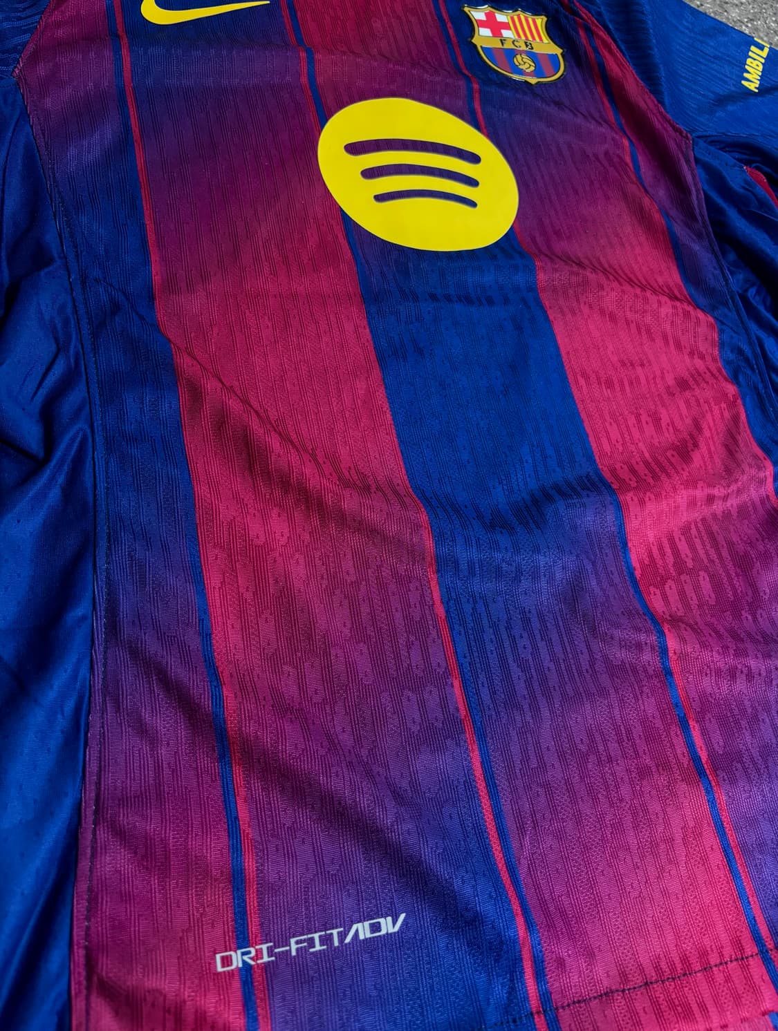 25/26 바르셀로나 홈 라민 야말 어센틱 상품이미지5