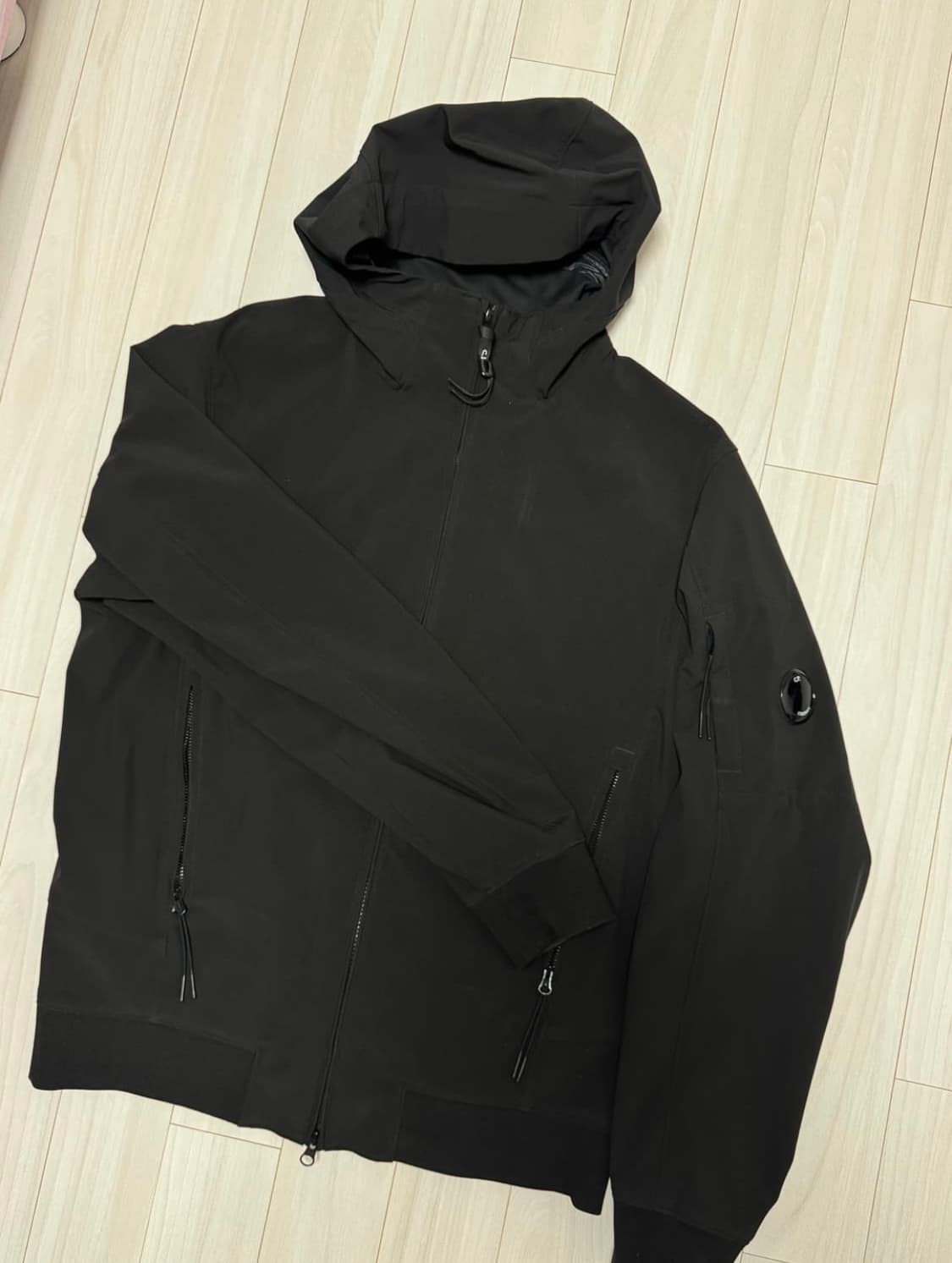 CP컴퍼니 바람막이 블랙 100-105 상품이미지4