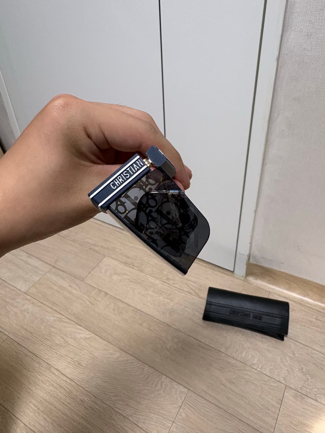 (새상품급, 정품) 디올 오블리크 금장 선글라스 m1u 상품이미지4