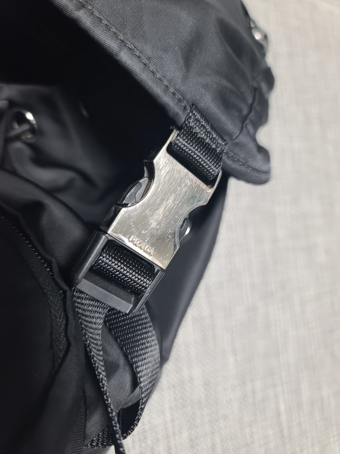 프라다 리나일론 백팩 2vz135 남성 백팩 명품백팩 상품이미지8