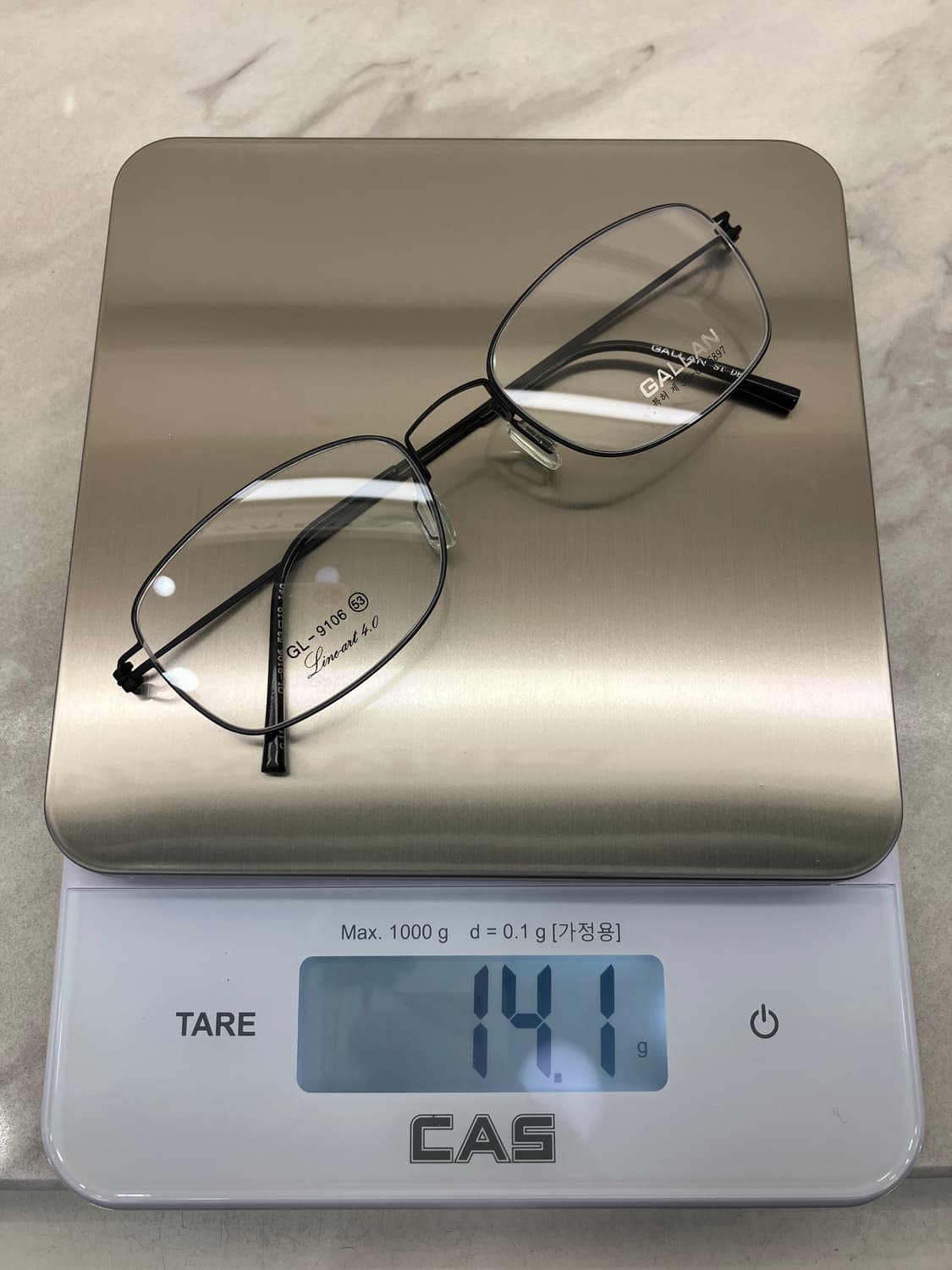 B34 갤랑 GALLAN 매트 블랙 역산각 메탈테 안경(14g) 상품이미지10