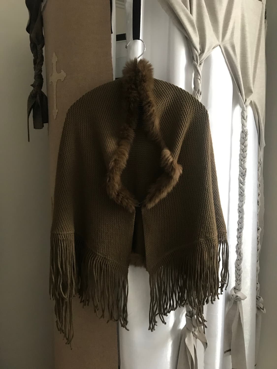 vintage brown fur tassle cape 상품이미지4