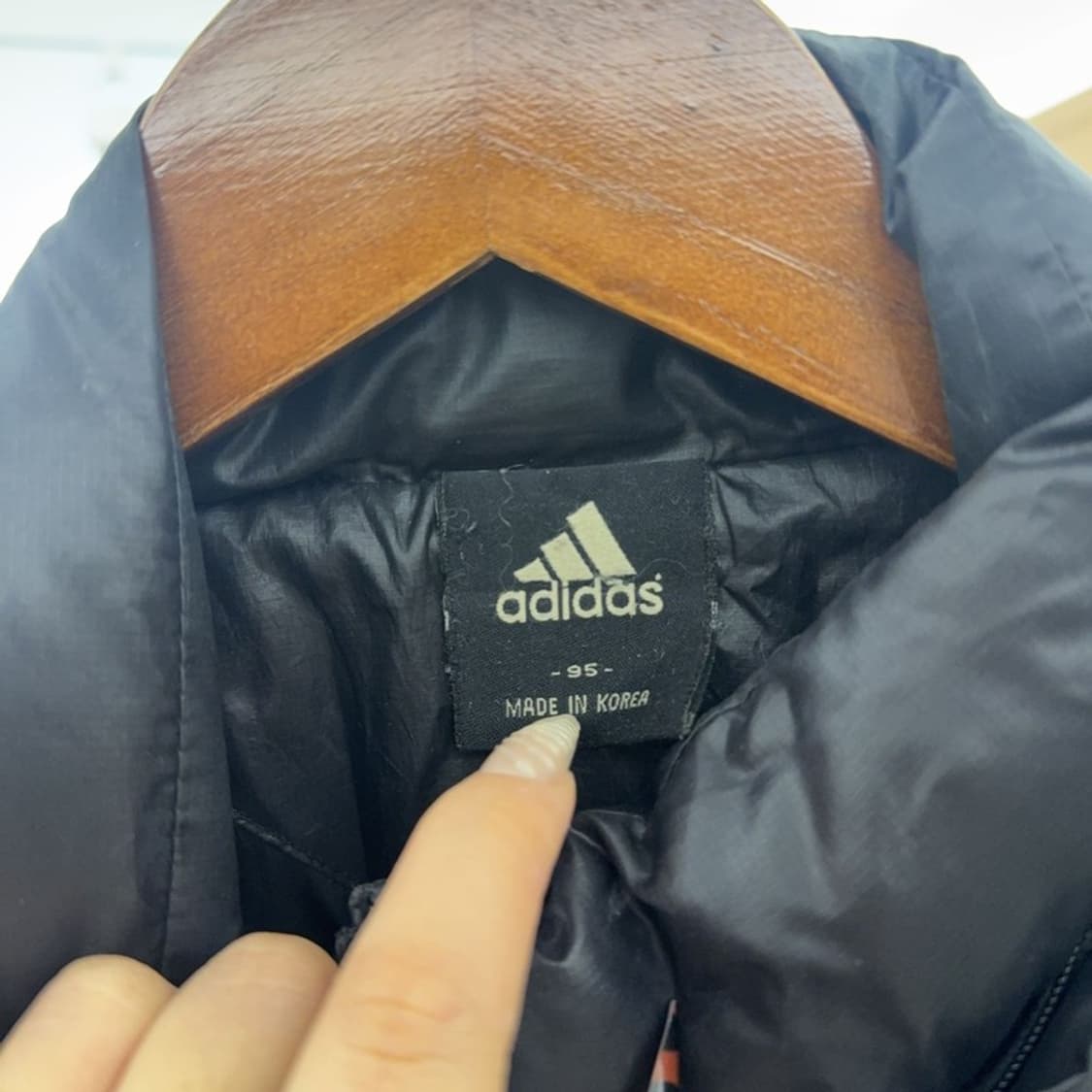 아디다스 올드스쿨 블랙 푸퍼 패딩 95 C08359 상품이미지5