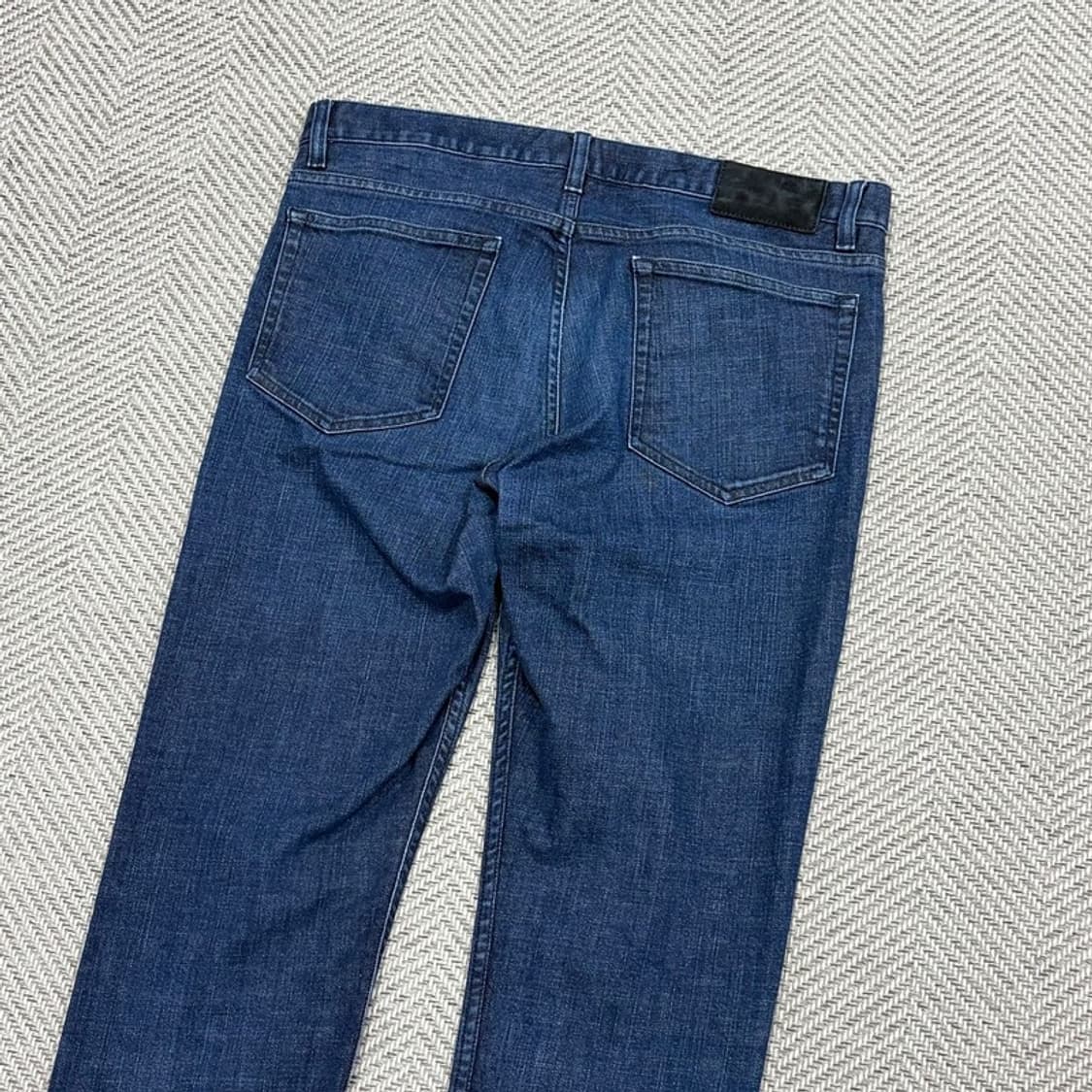 띠어리 슬림핏 데님 팬츠 v3759 상품이미지4