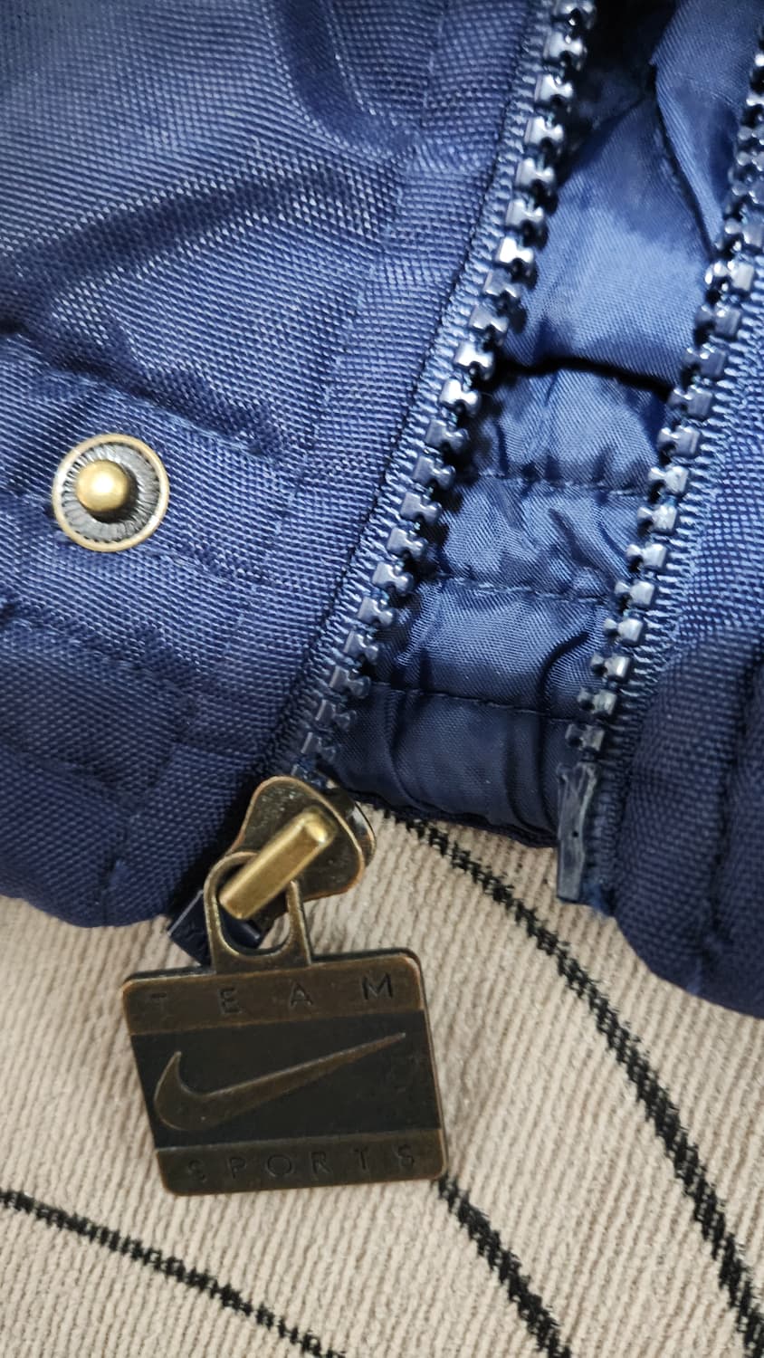 90'S 나이키 미시간 나일론 웜업 누빔자켓 L사이즈입니다 110 상품이미지6