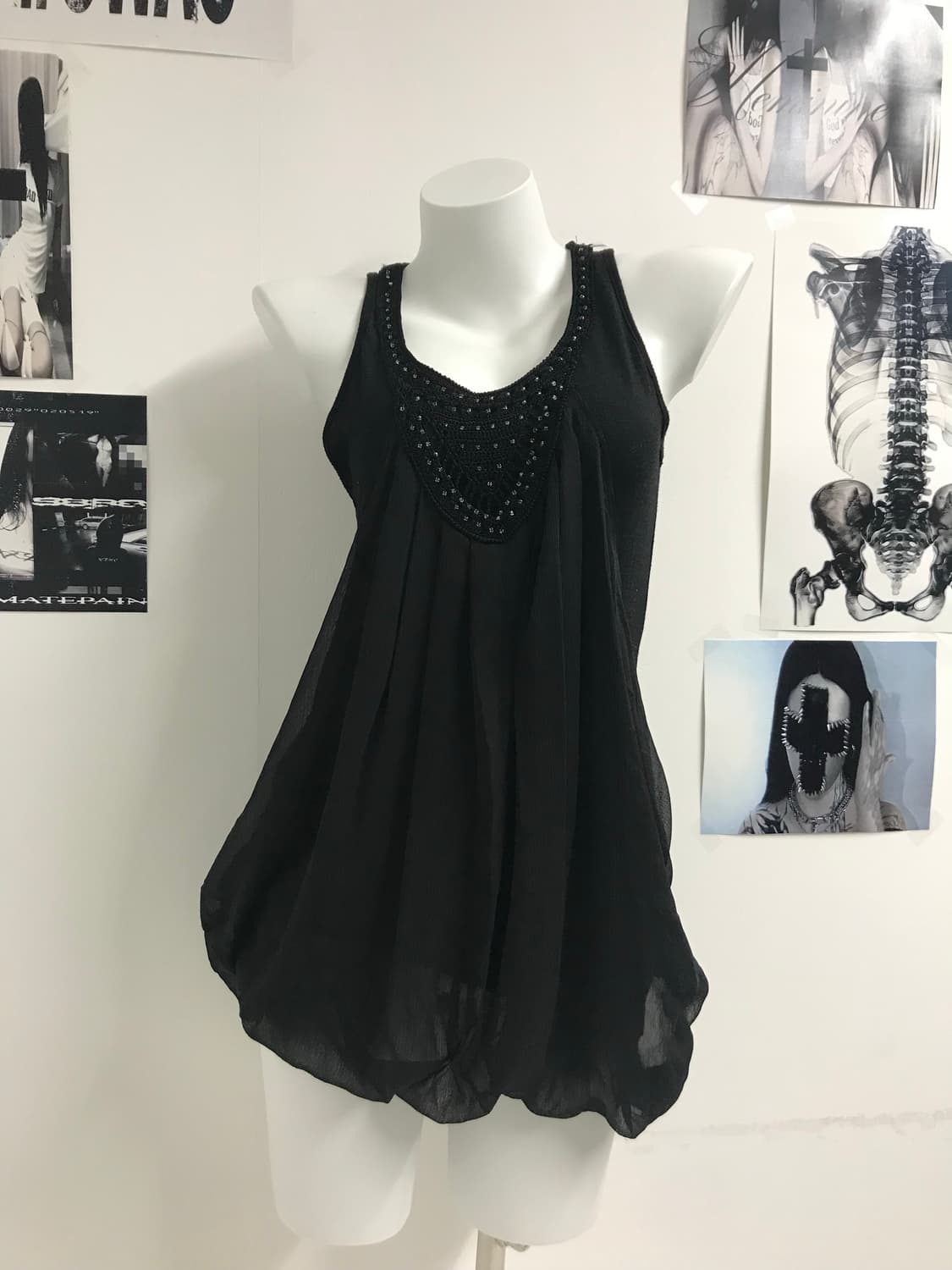 Beads layered drapery sleeveless  상품이미지1