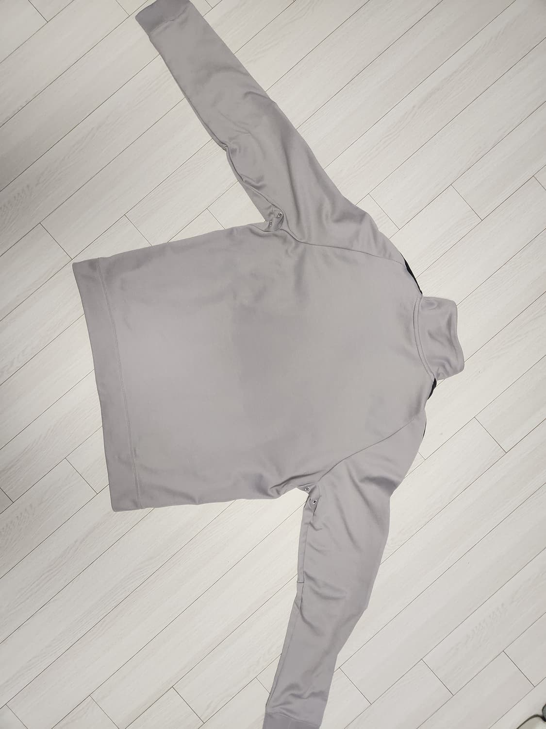 나이키 어썸 트랙탑 풋살 축구 져지 XL

사이즈는 L입으시는분 추천 x 상품이미지9