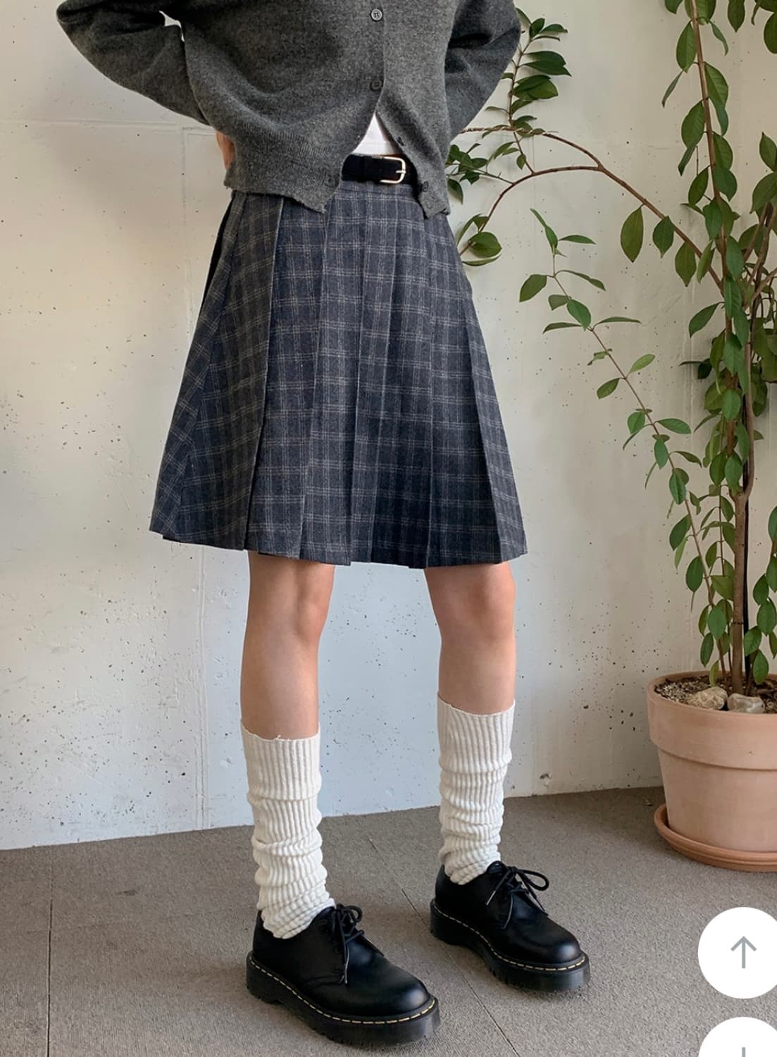 체크 플리츠 미디 스커트  상품이미지1