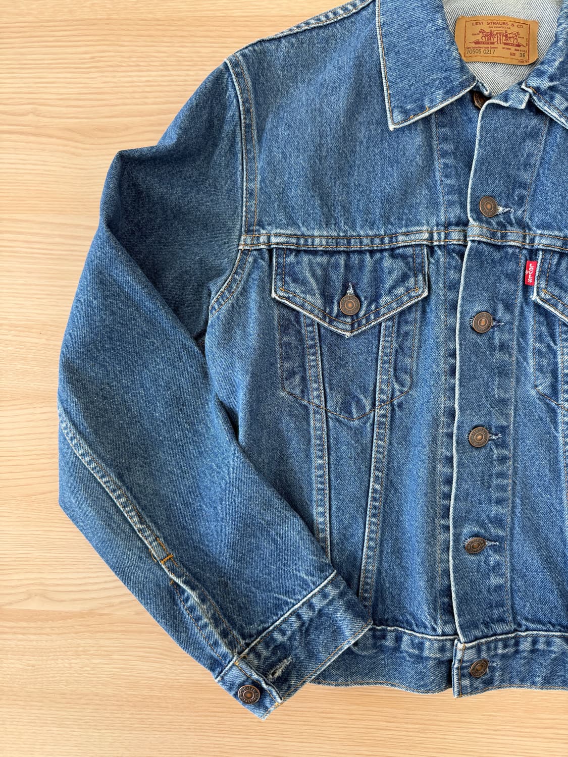 90s 빈티지 리바이스 70505 데님 트러커 자켓 상품이미지3